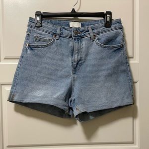 H&M Mom High Denim Short